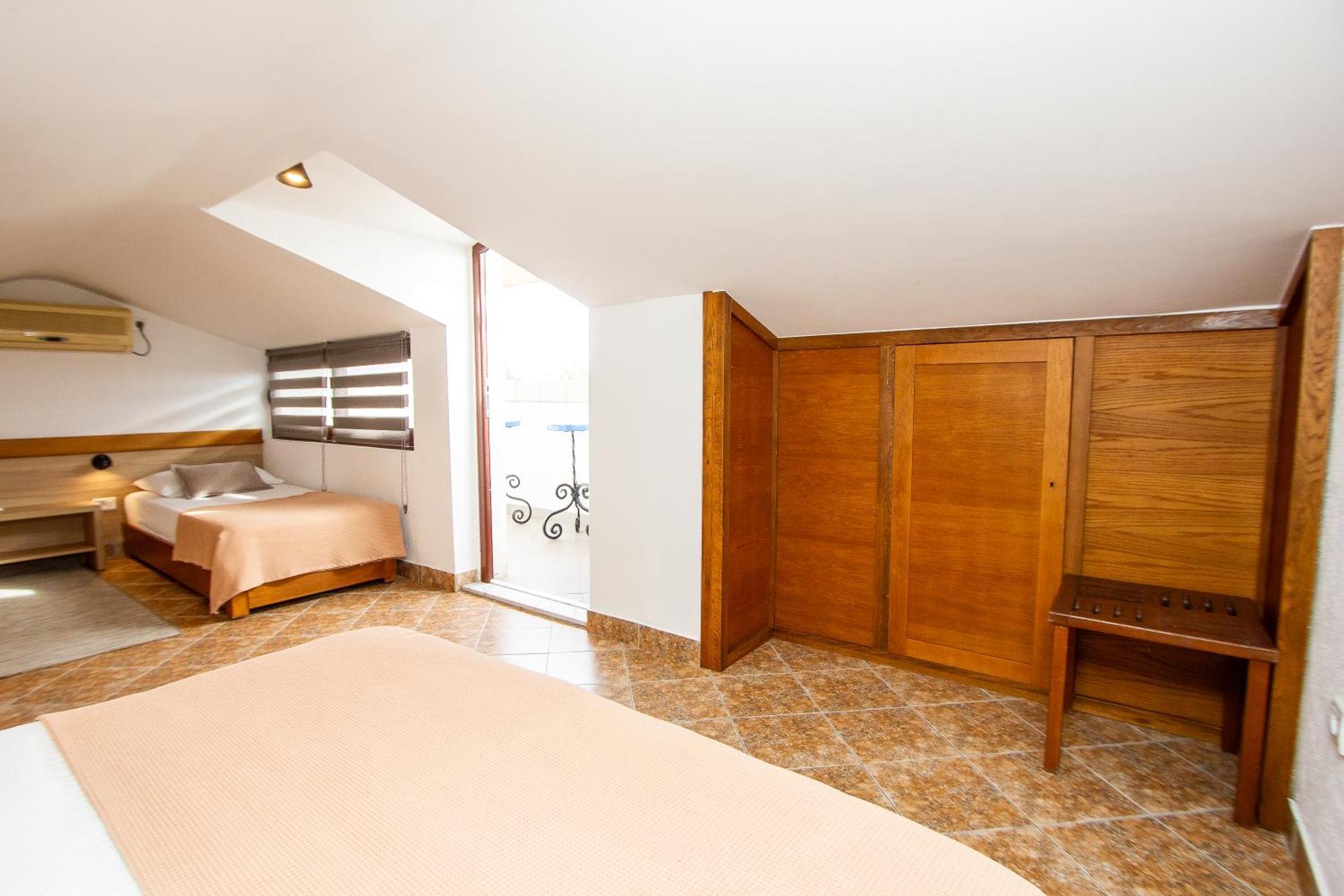 Guest House Jedro Petrovazzo Esterno foto