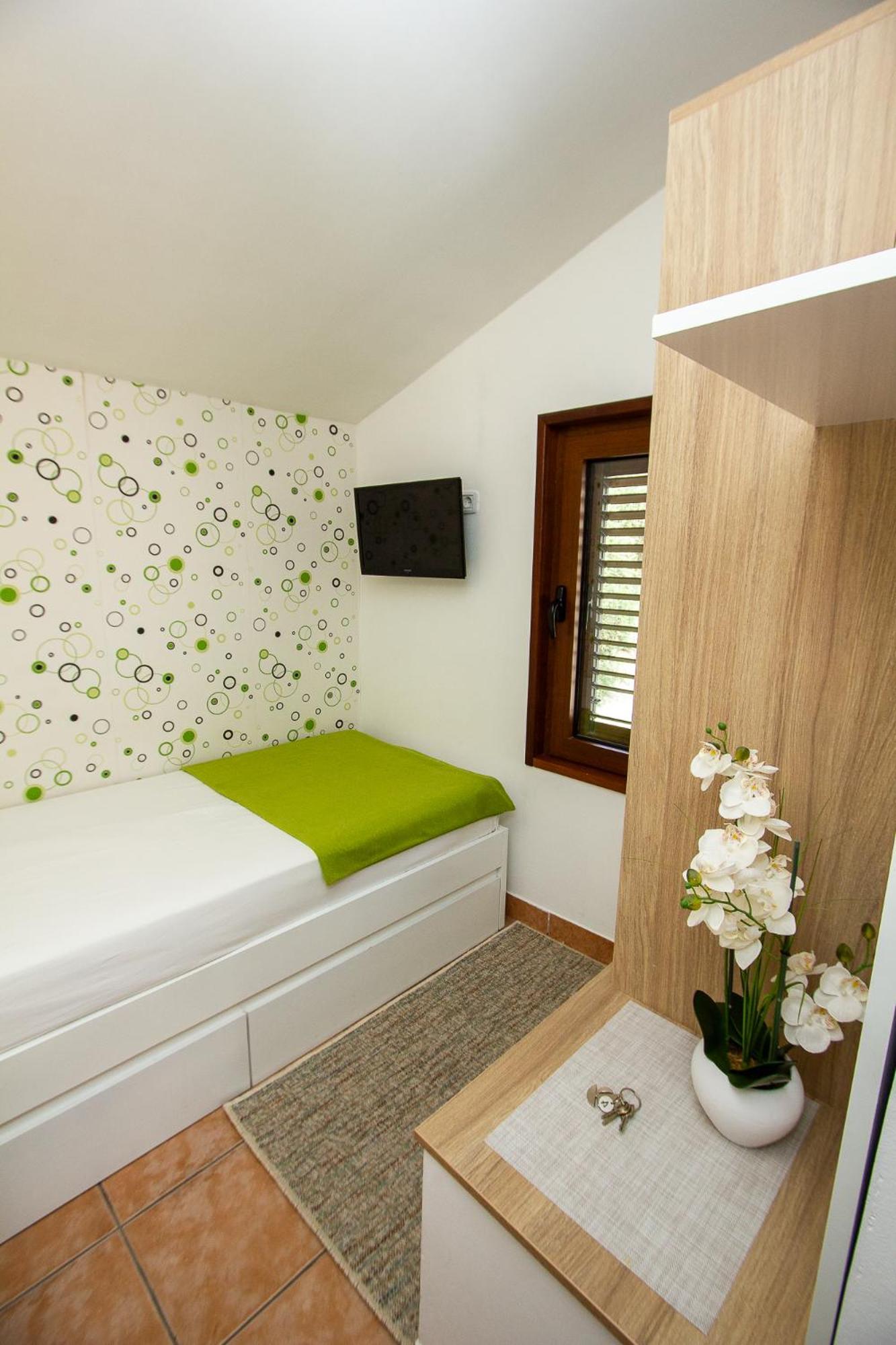 Guest House Jedro Petrovazzo Esterno foto