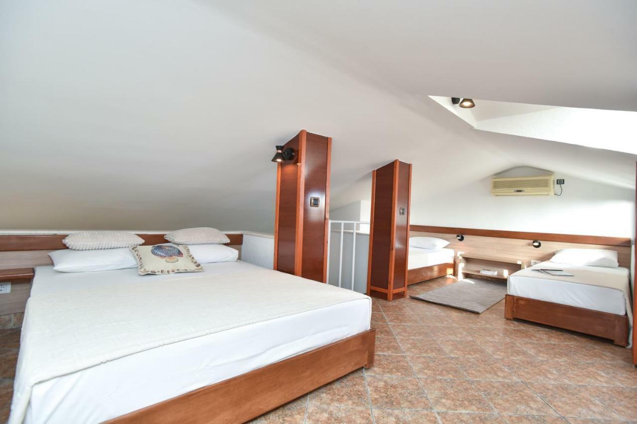 Guest House Jedro Petrovazzo Esterno foto